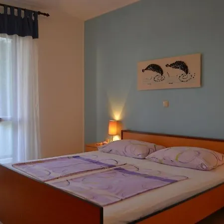 In With Sea View, Terrace, Air Conditioning, Wifi 4552-9 Supetarska Draga