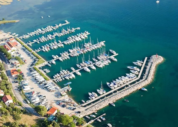 Appartamento In With Sea View, Terrace, Air Conditioning, Wifi 4552-9 *