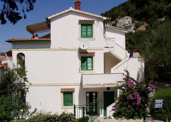 In With Sea View, Terrace, Air Conditioning, Wifi 4552-9 * Supetarska Draga
